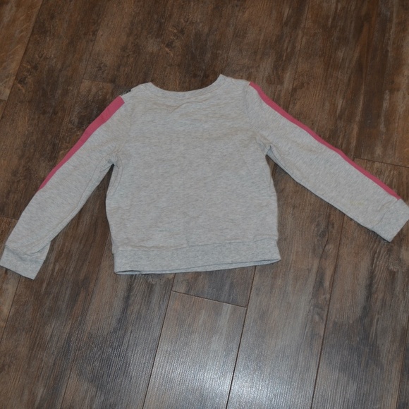 Disney Minnie Sweatshirt - Picture 6 of 6